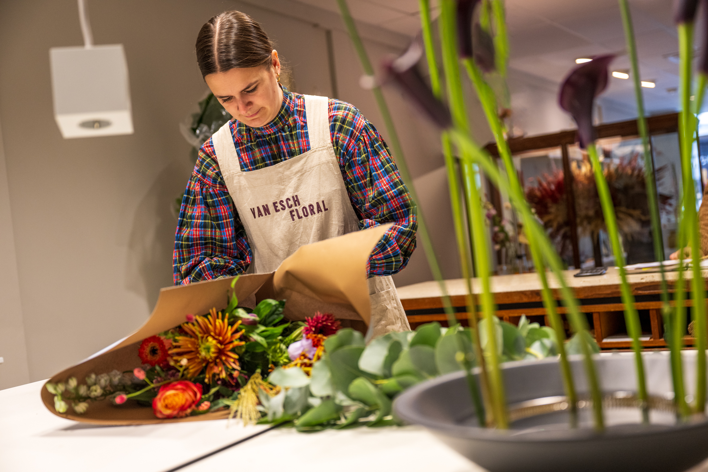 Van Esch Floral bloemen inpakken